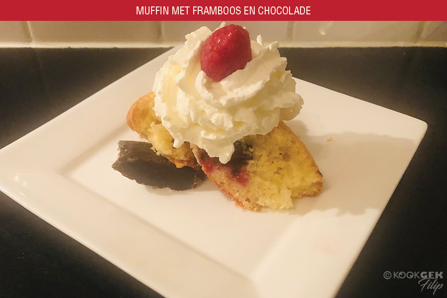 7-Muffin-met-framboos-en-chocolade